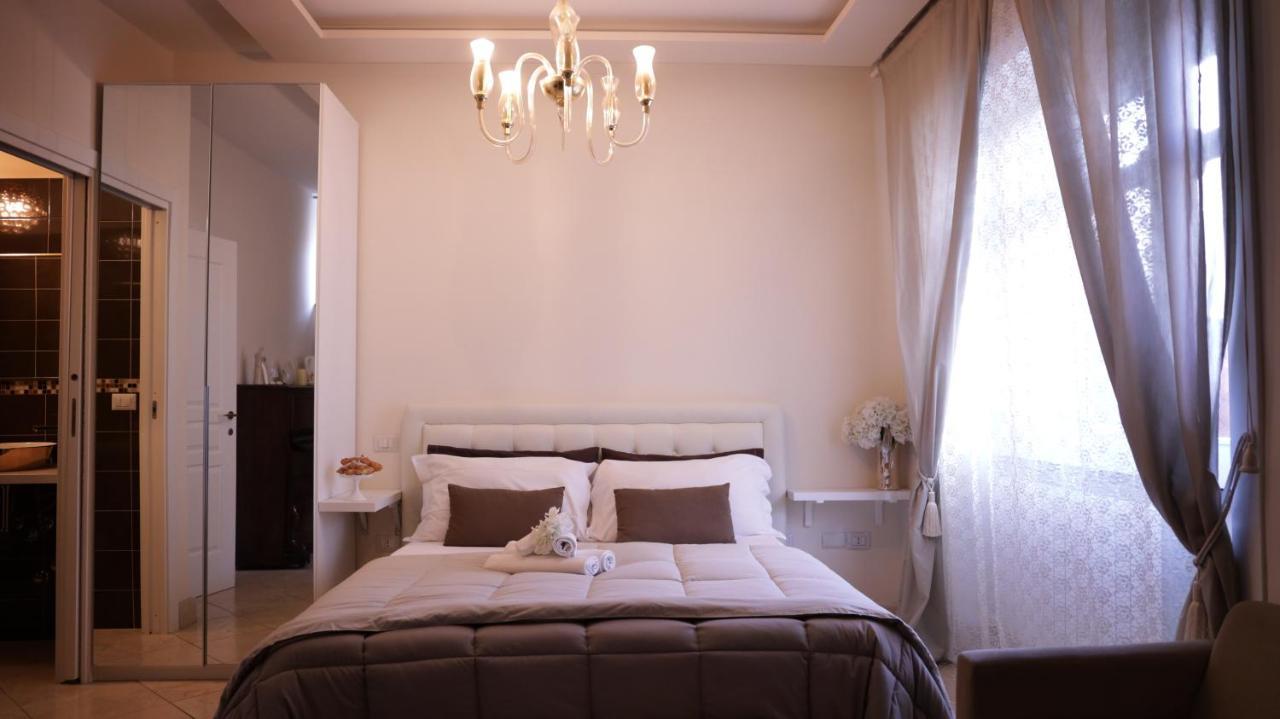 Pompeii Ruins De Charme B&B Bagian luar foto